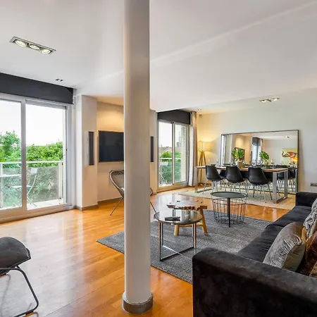 Lodging Beach Penthouse Near Center With Pool Apartment